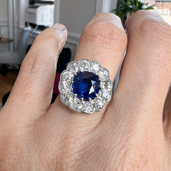 Antique sapphire and diamond ring Outlet