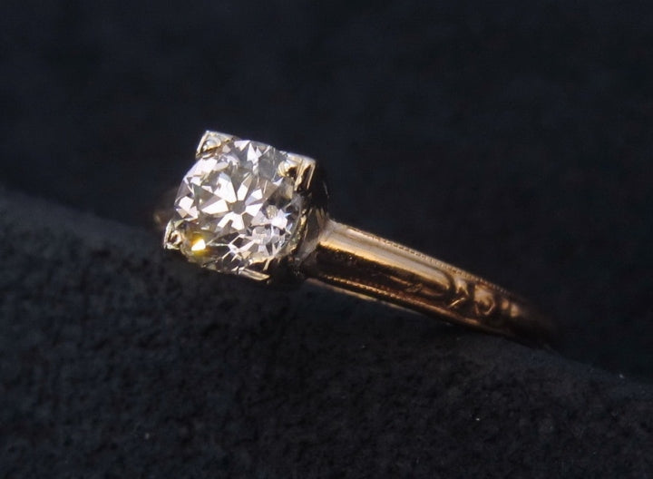 solitaire engagement ring