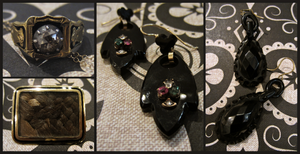 antique mourning jewelries
