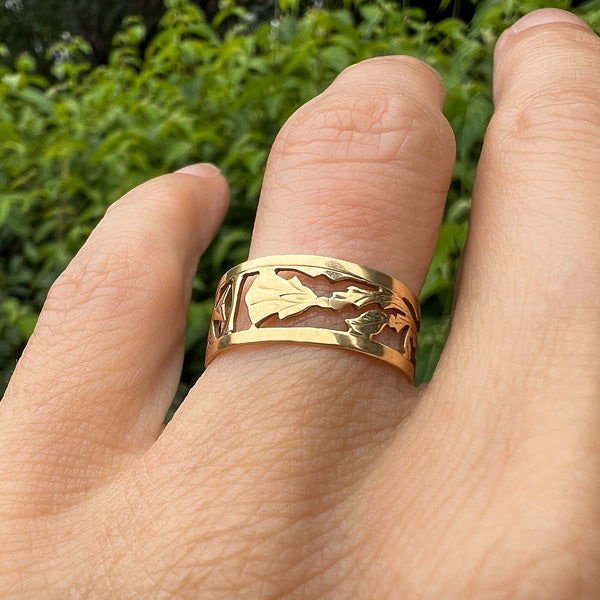 Antique Pierced Gold Band sold by Doyle and Doyle an antique and vintage jewelry boutique