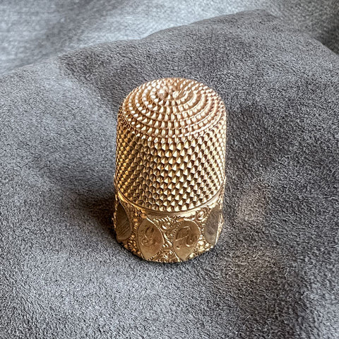 Antique Thimble sold by Doyle and Doyle an antique and vintage jewelry boutique