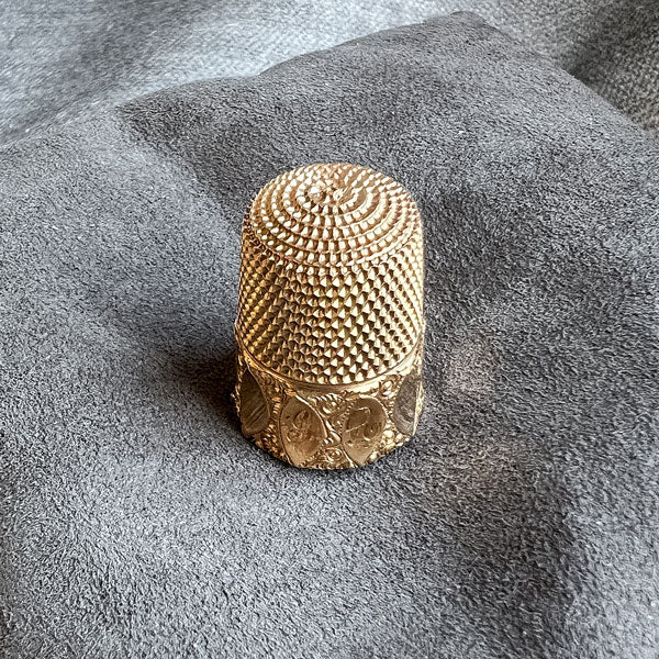 Antique Thimble sold by Doyle and Doyle an antique and vintage jewelry boutique