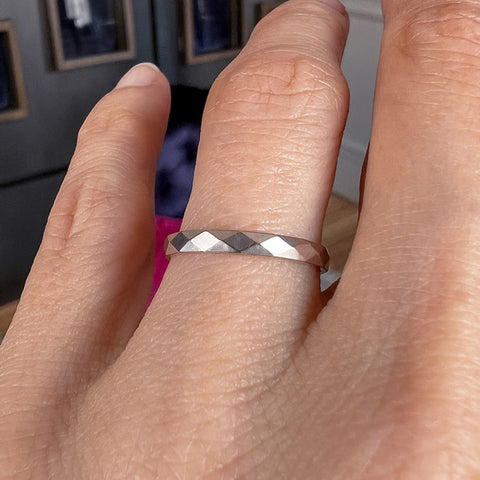 Vintage Wedding Band sold by Doyle and Doyle an antique and vintage jewelry boutique