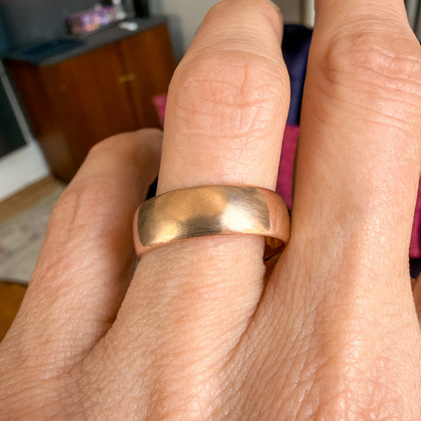 Vintage Wedding Band Ring sold by Doyle and Doyle an antique and vintage jewelry boutique
