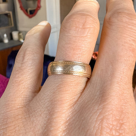 Vintage Decorative Edge Wedding Band Ring sold by Doyle and Doyle an antique and vintage jewelry boutique