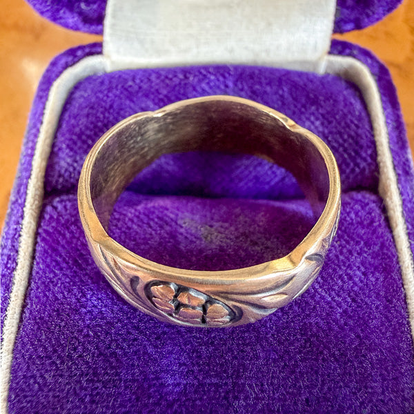 Vintage Floral Pattern Gold Wedding Band Ring sold by Doyle and Doyle an antique and vintage jewelry boutique