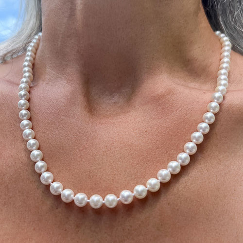 Vintage Pearl Single Strand Necklace sold by Doyle and Doyle an antique and vintage jewelry boutique