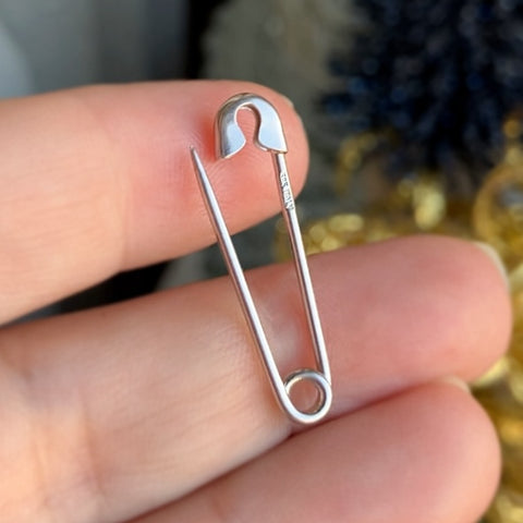 Vintage white gold safety pin charm, form Doyle & Doyle vintage and antique jewelry