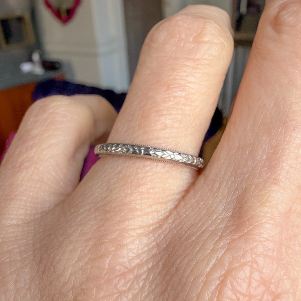 Vintage Orange Blossom Patterned Wedding Band Ring sold by Doyle and Doyle an antique and vintage jewelry boutique