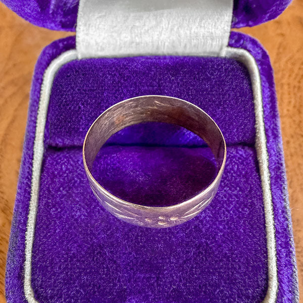 Vintage Gold Patterned Wedding Band Ring, sold by Doyle & Doyle antique and vintage jewelry boutique