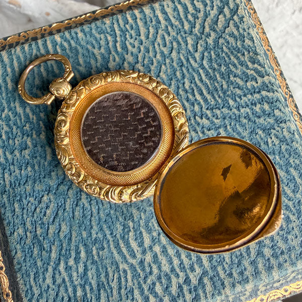 Antique Gold Engraved Vinaigrette Locket Pendant, sold by Doyle & Doyle antique and vintage jewelry boutique