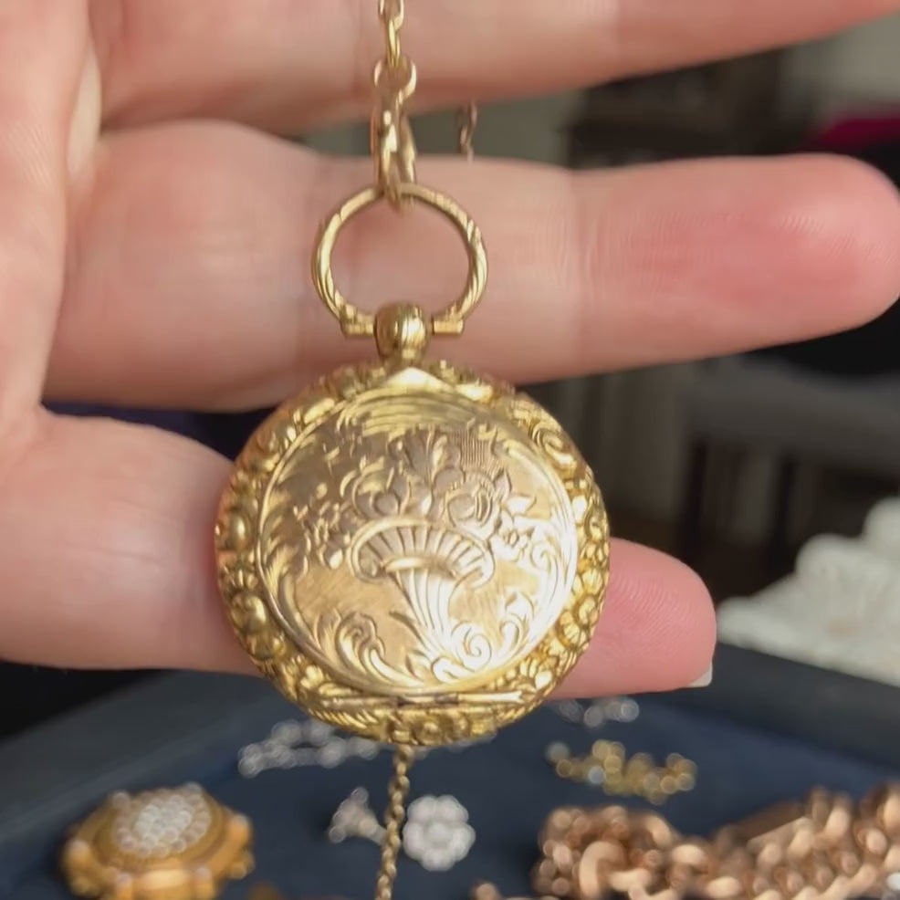 Antique Gold Engraved Vinaigrette Locket Pendant, sold by Doyle & Doyle antique and vintage jewelry boutique