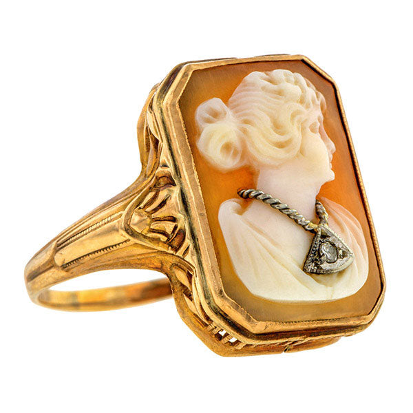 Vintage Shell Cameo Ring
