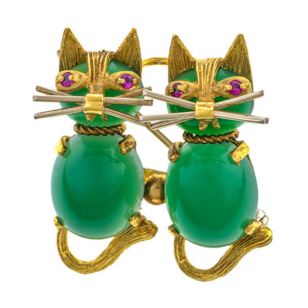 Vintage brooches: a Yellow Gold Chrysoprase With Sapphire Eyes Cat Pin sold by Doyle & Doyle vintage and antique jewelry boutique.