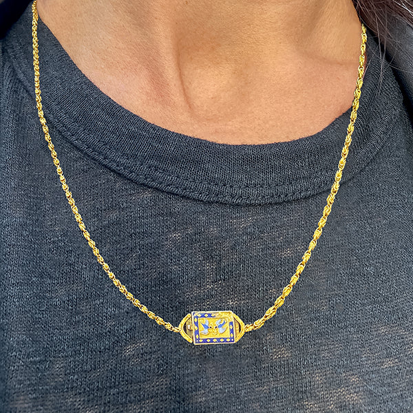 Antique Georgian gold chain with enamel clasp, sold by Doyle & Doyle an antique and vintage jewelry boutique.