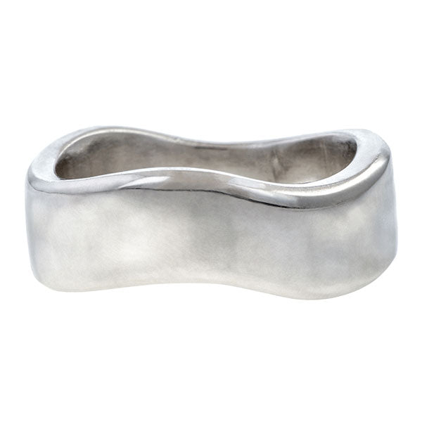 sold by Doyle and Doyle an antique and vintage jewelry boutique