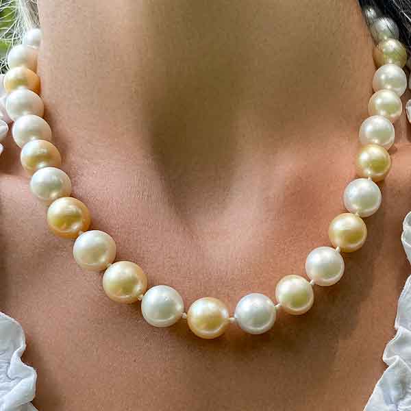Vintage South Sea Pearl Necklace sold by Doyle and Doyle an antique and vintage jewelry boutique