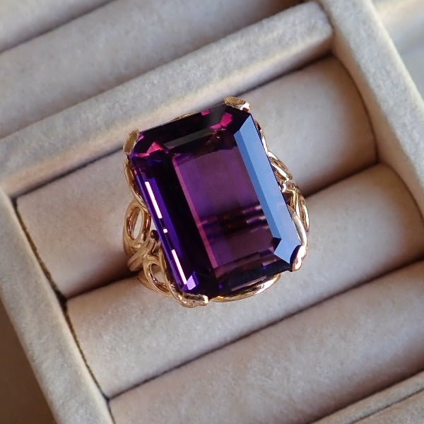 Vintage Retro amethyst cocktail ring in gold, from Doyle & Doyle vintage and antique jewelry