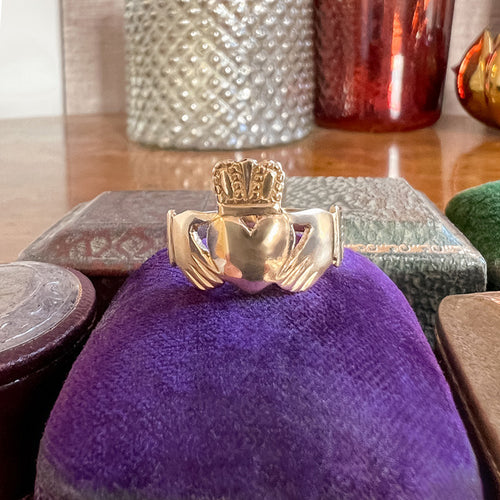Vintage Claddagh Ring sold by Doyle and Doyle an antique and vintage jewelry boutique