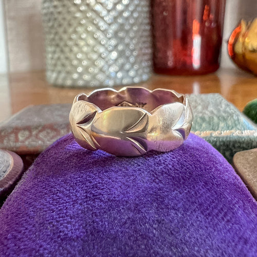 Vintage Patterned Wedding Band sold by Doyle and Doyle an antique and vintage jewelry boutique