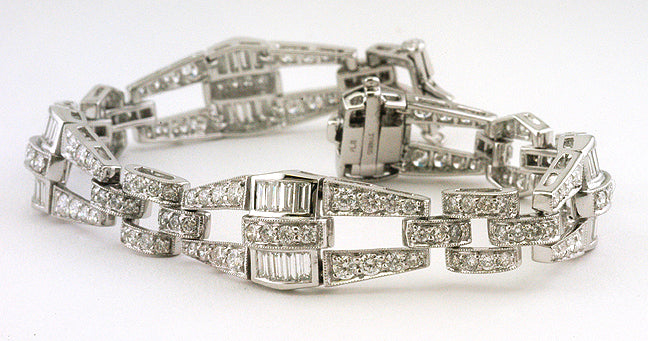 Round & Baguette Diamond 5.88ctw Link Bracelet